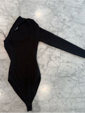 Zara Black Ribbed Cutout One-Shoulder Bodysuit